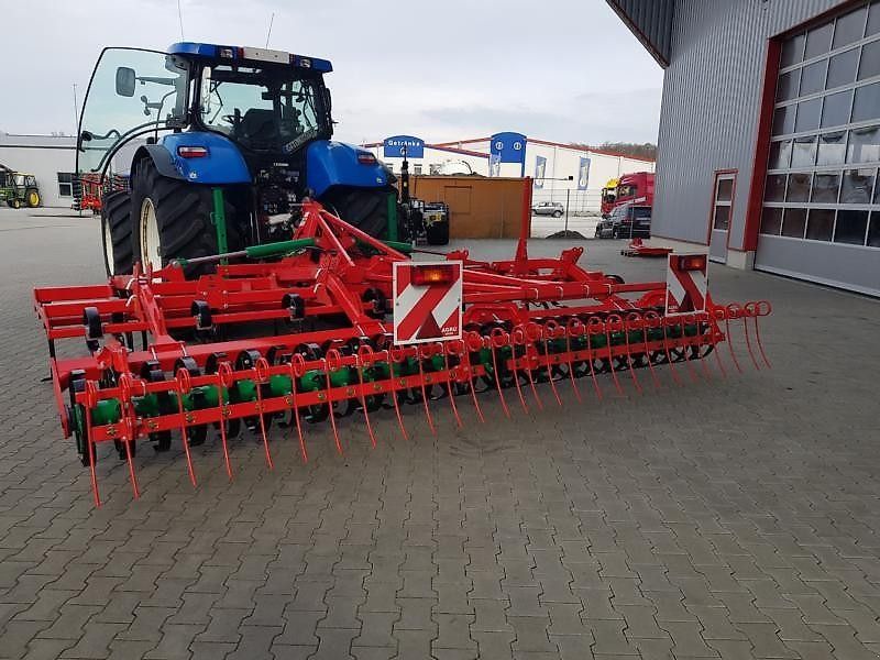 Agro-Masz APS 50H mit Gänsefußschar