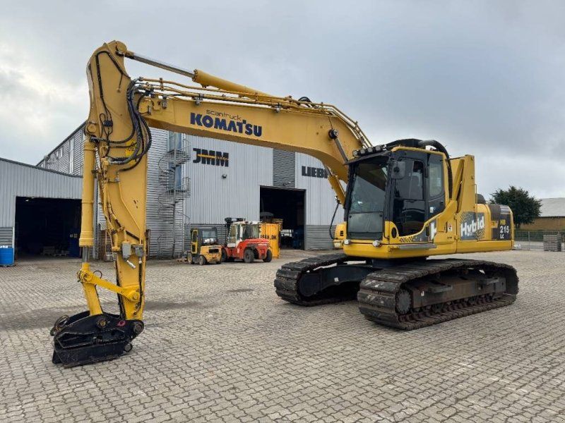 Komatsu HB215LC-1