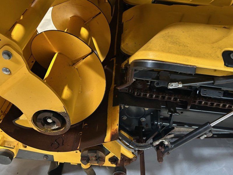 New Holland Majsplukkebord 8 RÆKKET PLUKKEBORD MODEL 846