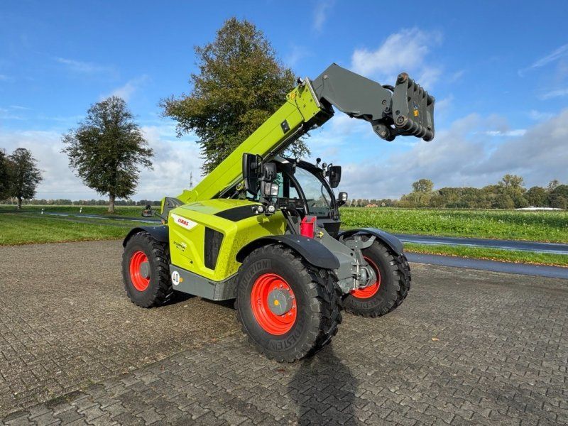 Claas Scorpion 756 VARIPOWER PLUS