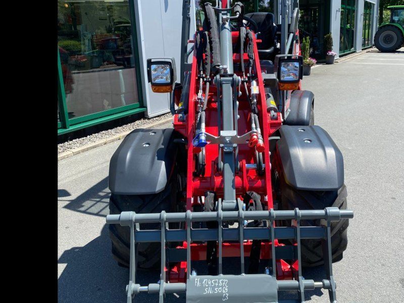Weidemann 1390