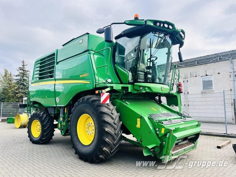 John Deere W660