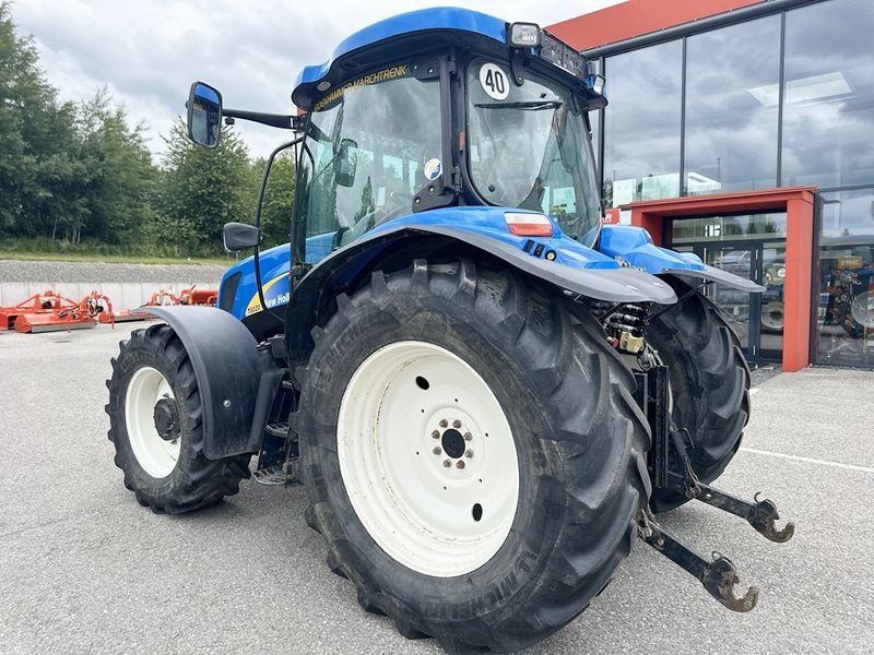 New Holland T6020 Elite
