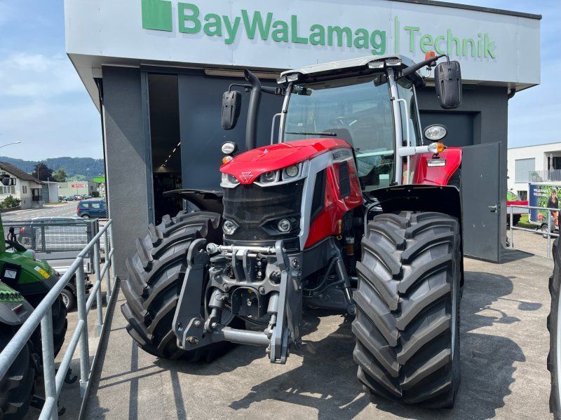 Massey Ferguson 7S.180 DynaVT Exclusive