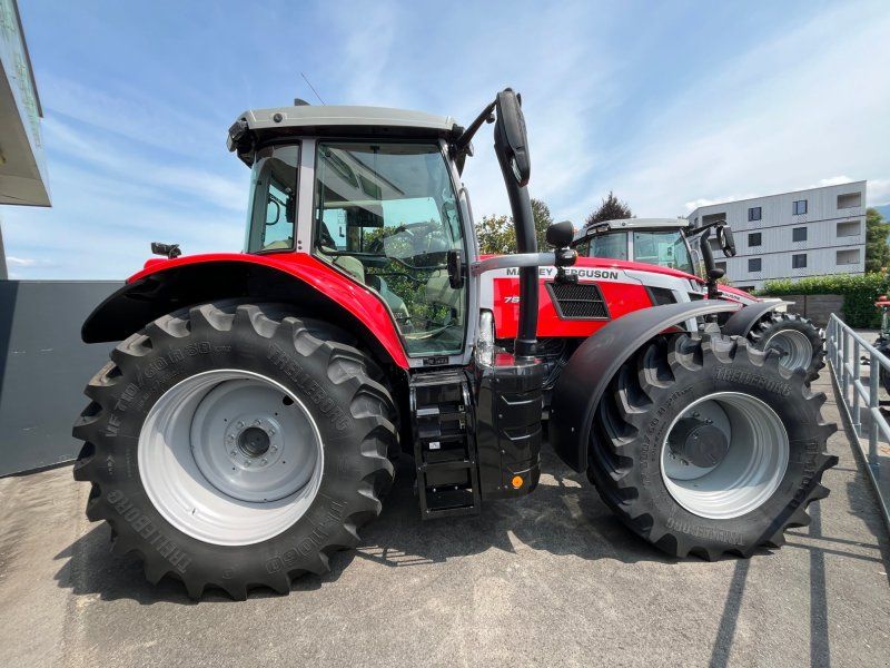 Massey Ferguson 7S.180 DynaVT Exclusive