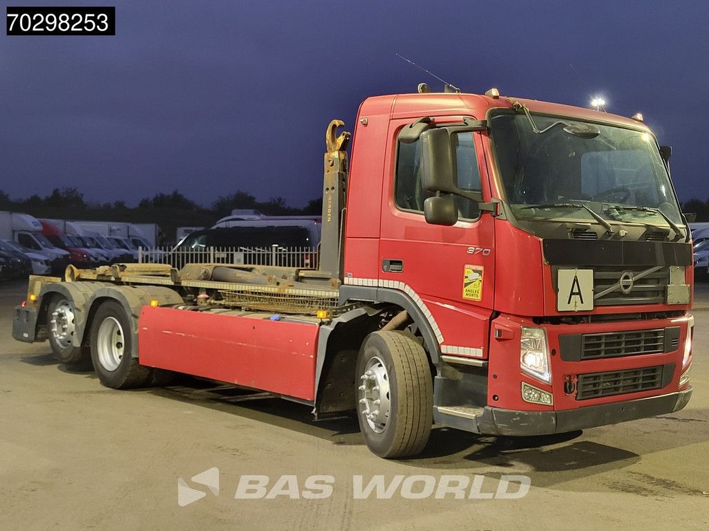 Volvo FM 370 6X2 21t Hooklift Lift Axle Automatic Euro 5