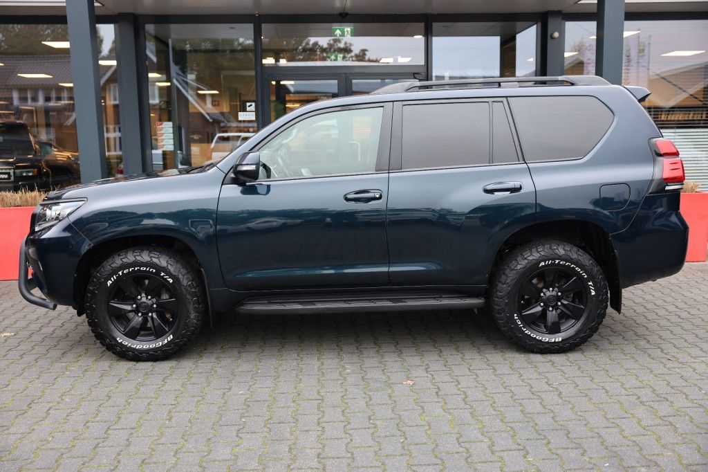 Toyota Landcruiser 150 2.8 D-4D 5DRS CHALLENGER A/T VAN