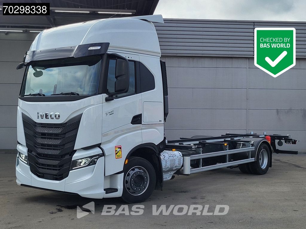 Iveco S-Way 460 4X2 NEW !! BDF Automatic Full air ACC Led Euro 6