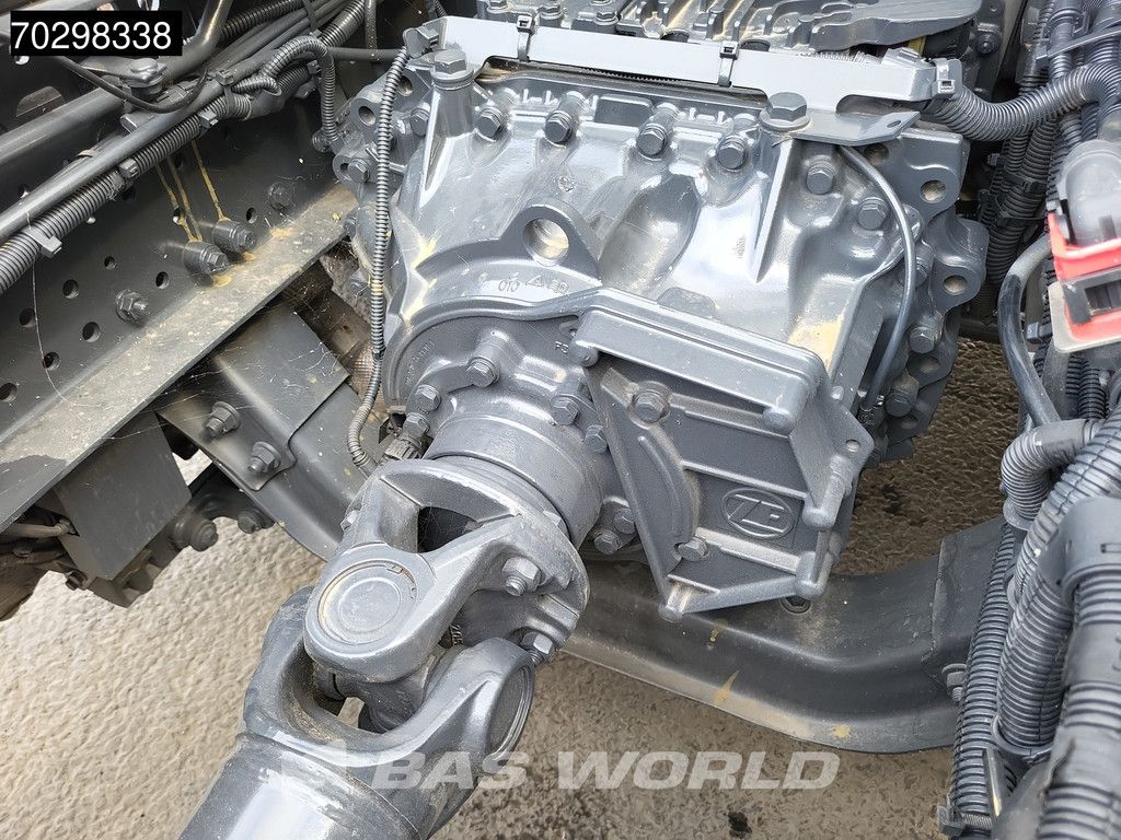 Iveco S-Way 460 4X2 NEW !! BDF Automatic Full air ACC Led Euro 6