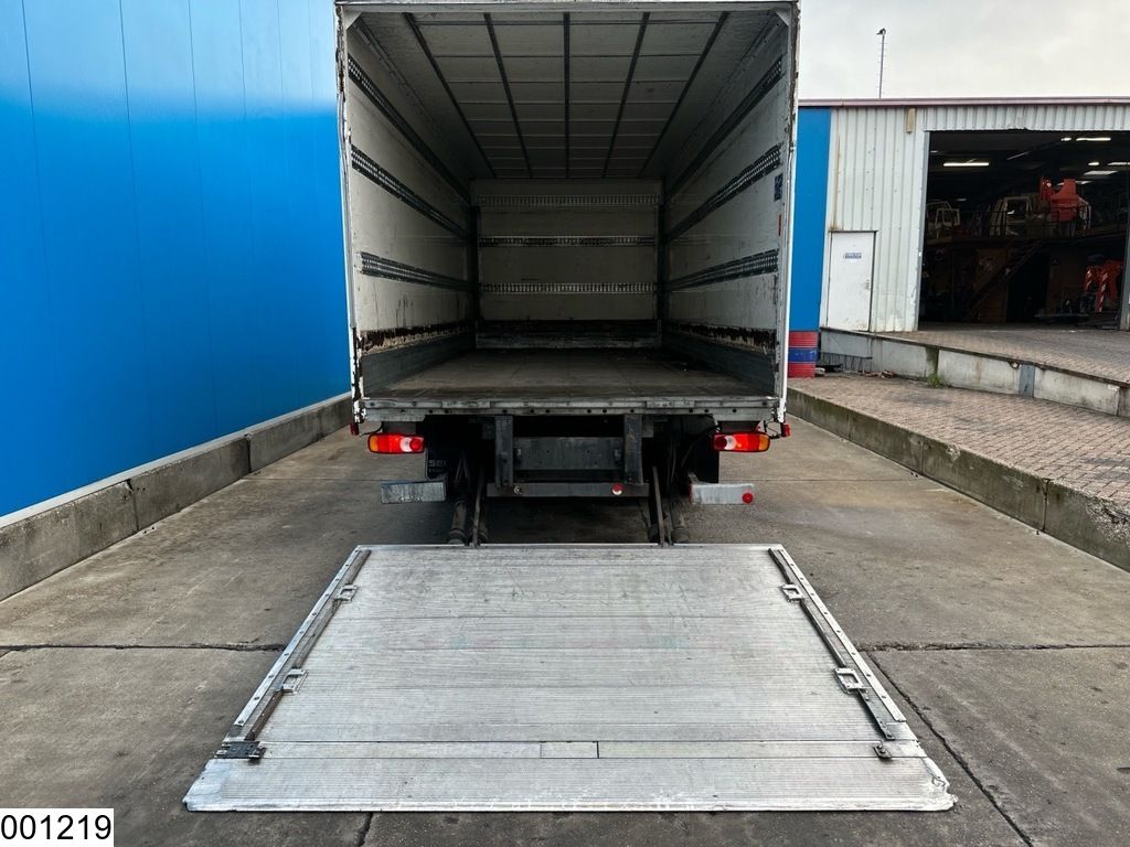 Renault D 14 210 EURO 5, Dhollandia