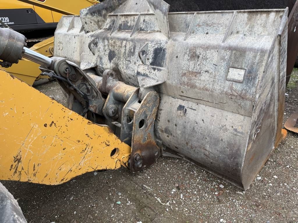 Liebherr L 550