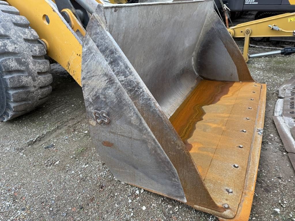 Liebherr L 550