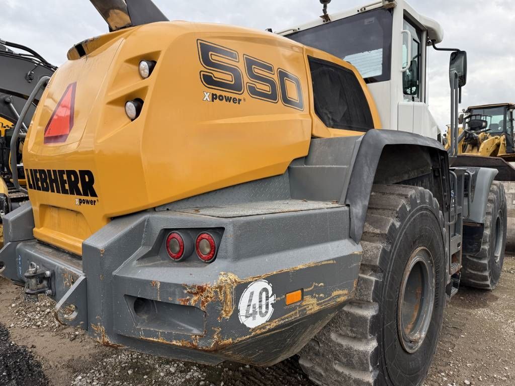 Liebherr L 550