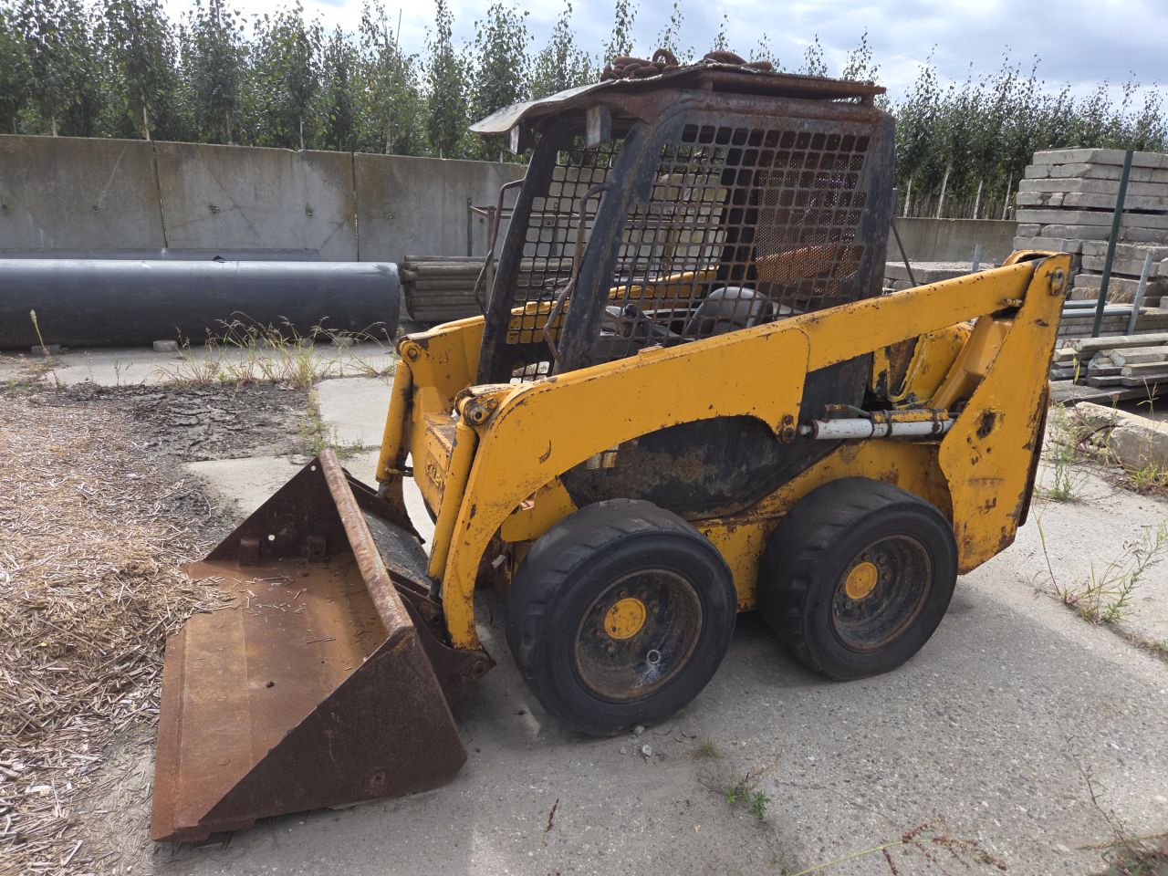 Schranklader Diverse Bobcat Gehl skidsteer