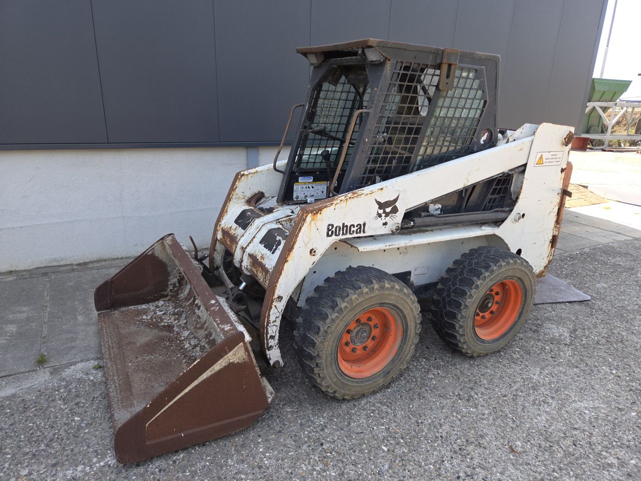 Schranklader Diverse Bobcat Gehl skidsteer