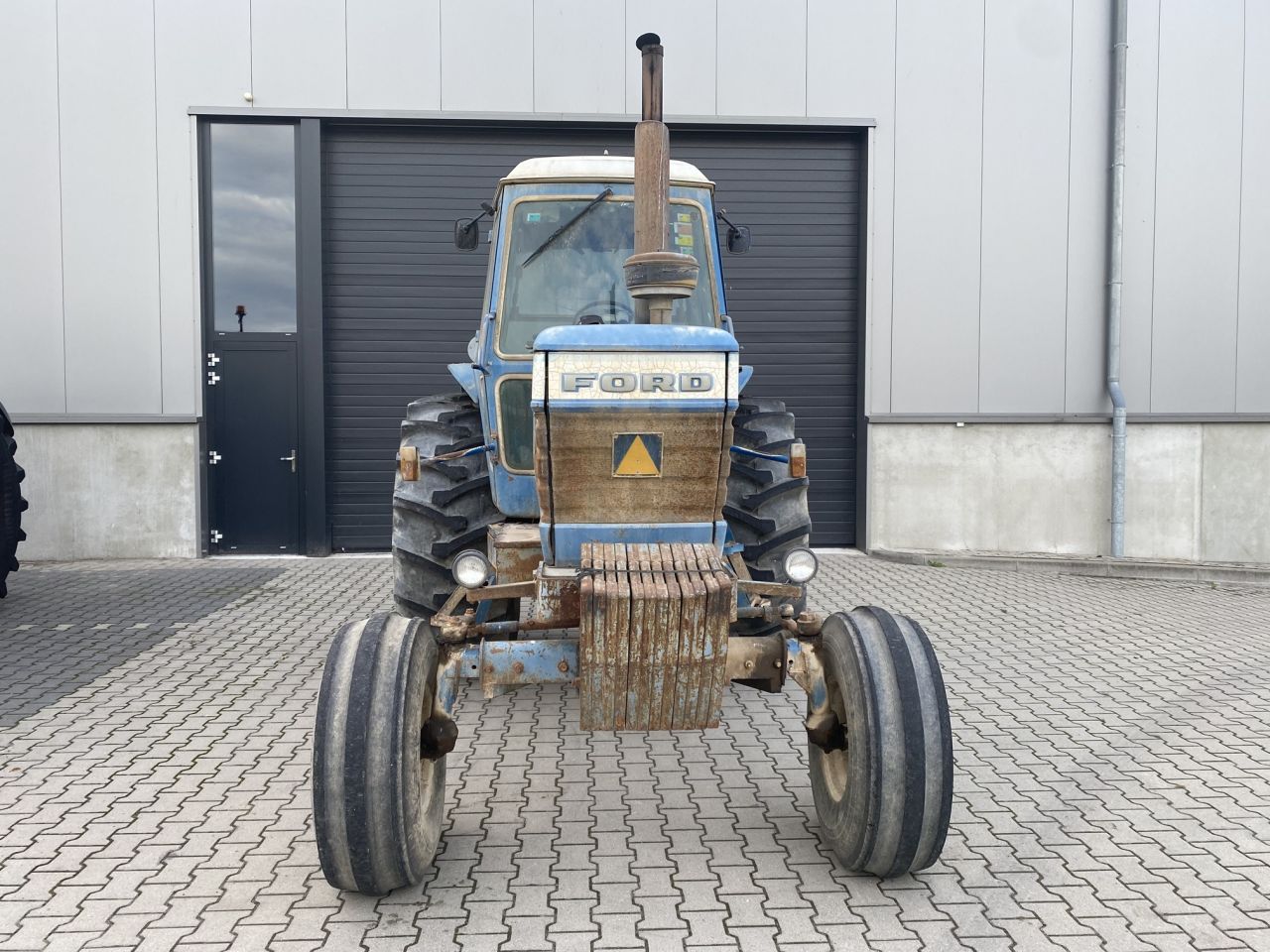 Ford TW-10
