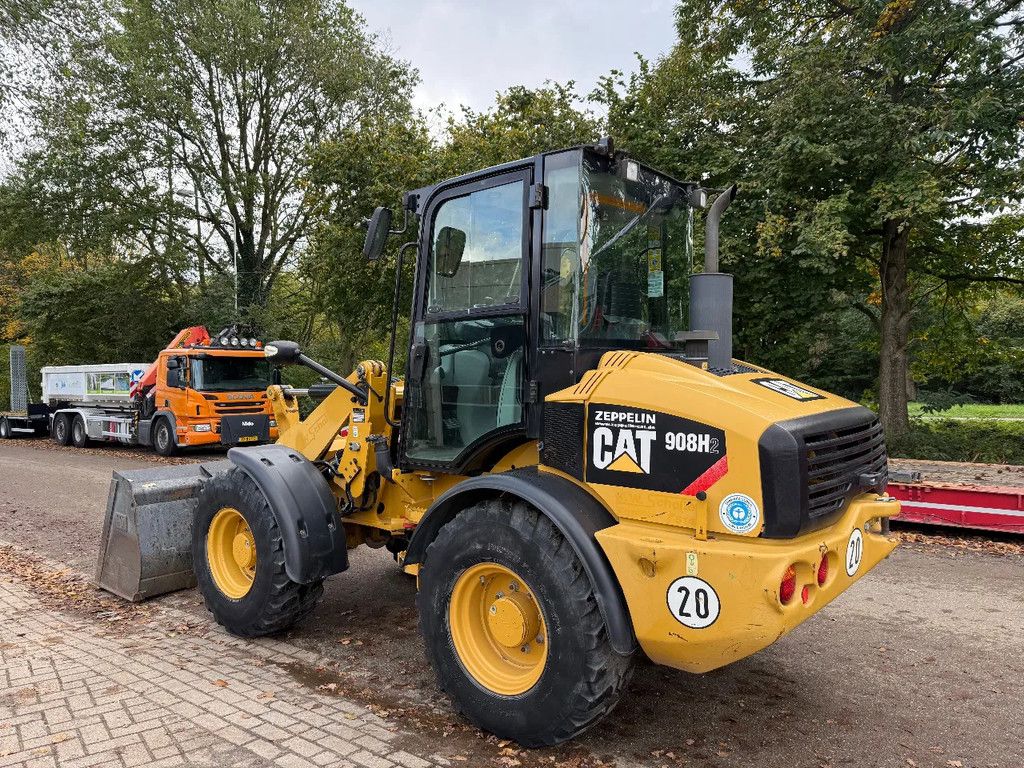 Caterpillar 908H