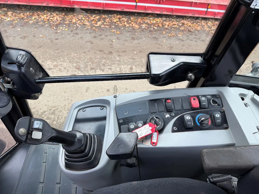 Caterpillar 908H