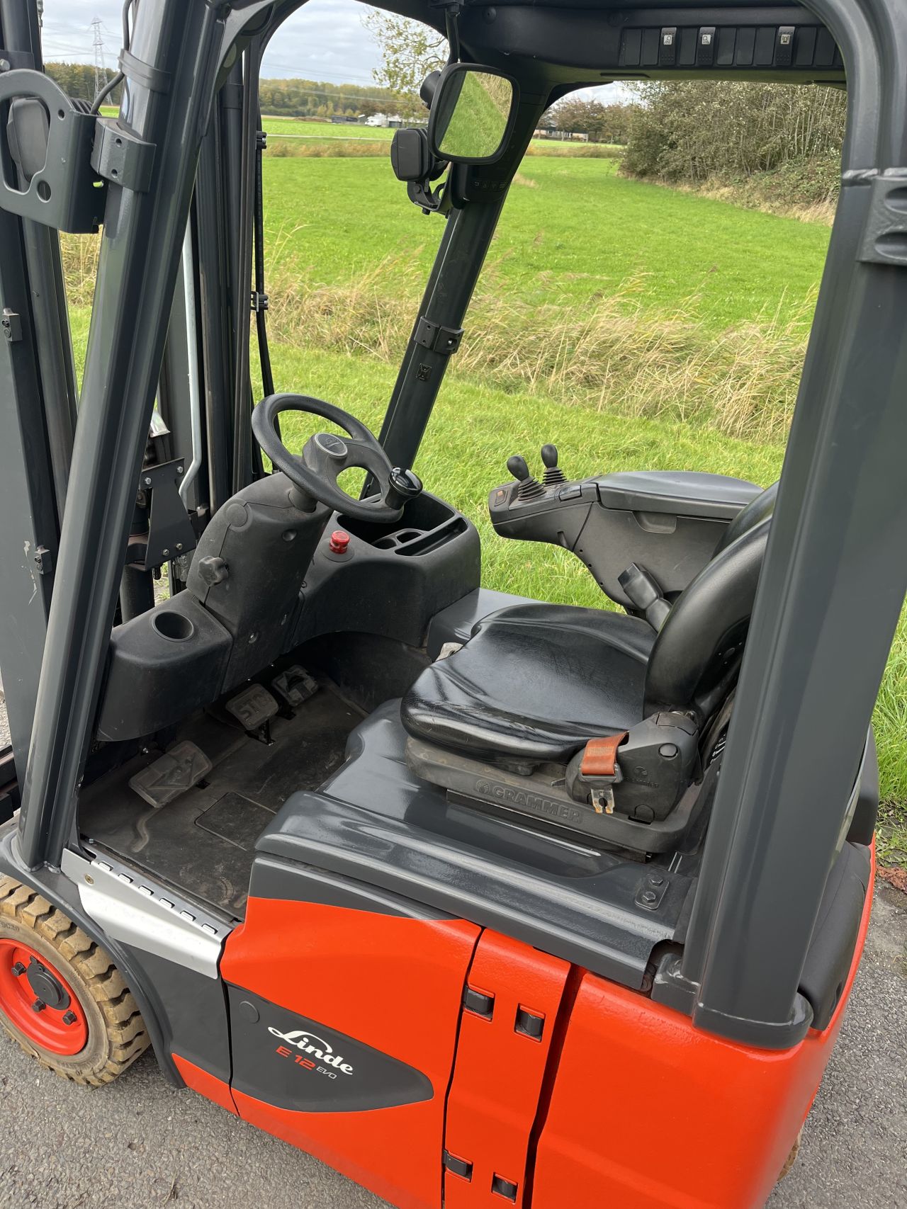 Linde E12-02 2018 elektrische heftruck triplo sideshift