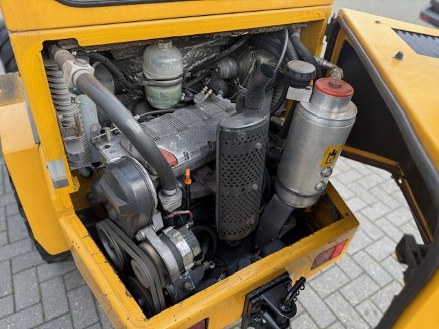Volvo ZL302 Minishovel Kniklader Slechts 2200u NIEUWSTAAT