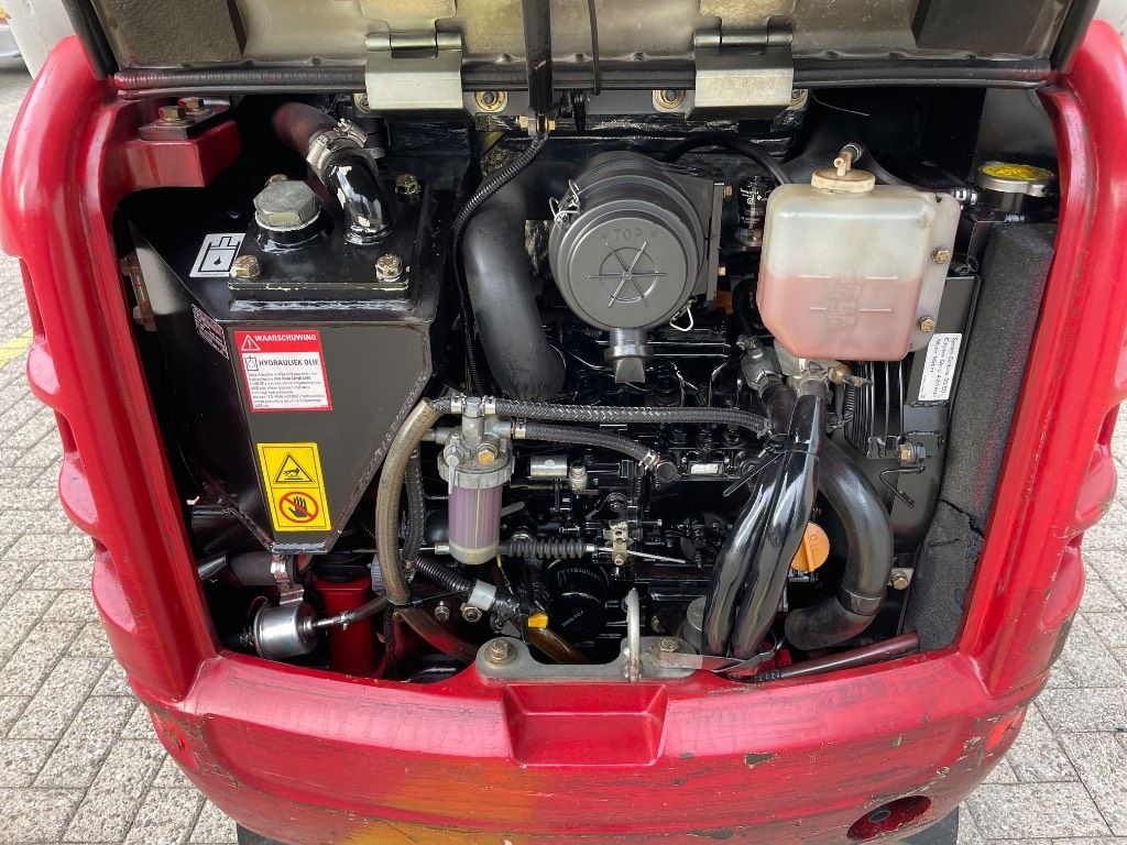 Takeuchi TB 216 GERESERVEERD