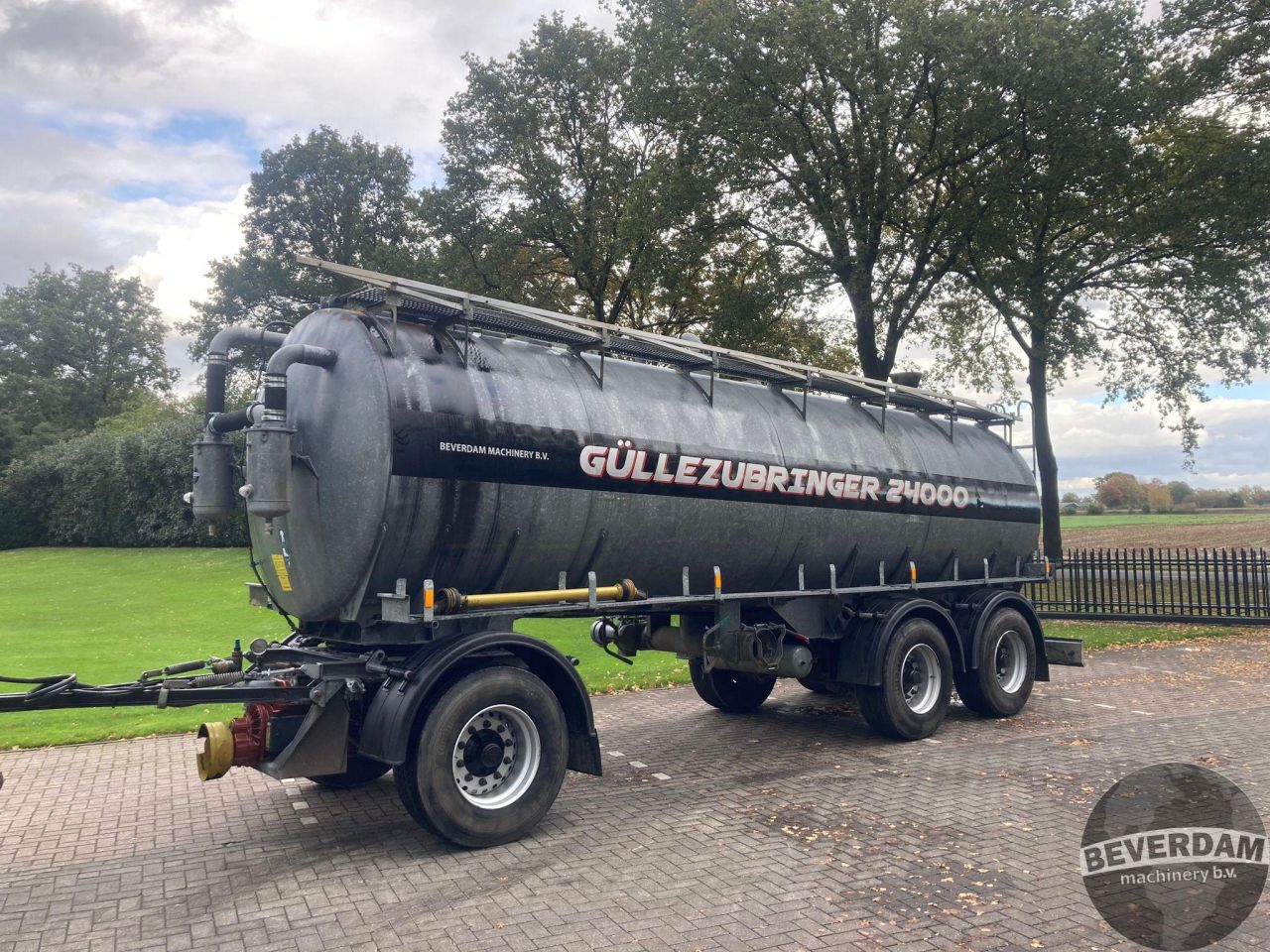 Lindner & Fischer Güllezubringer 24m3