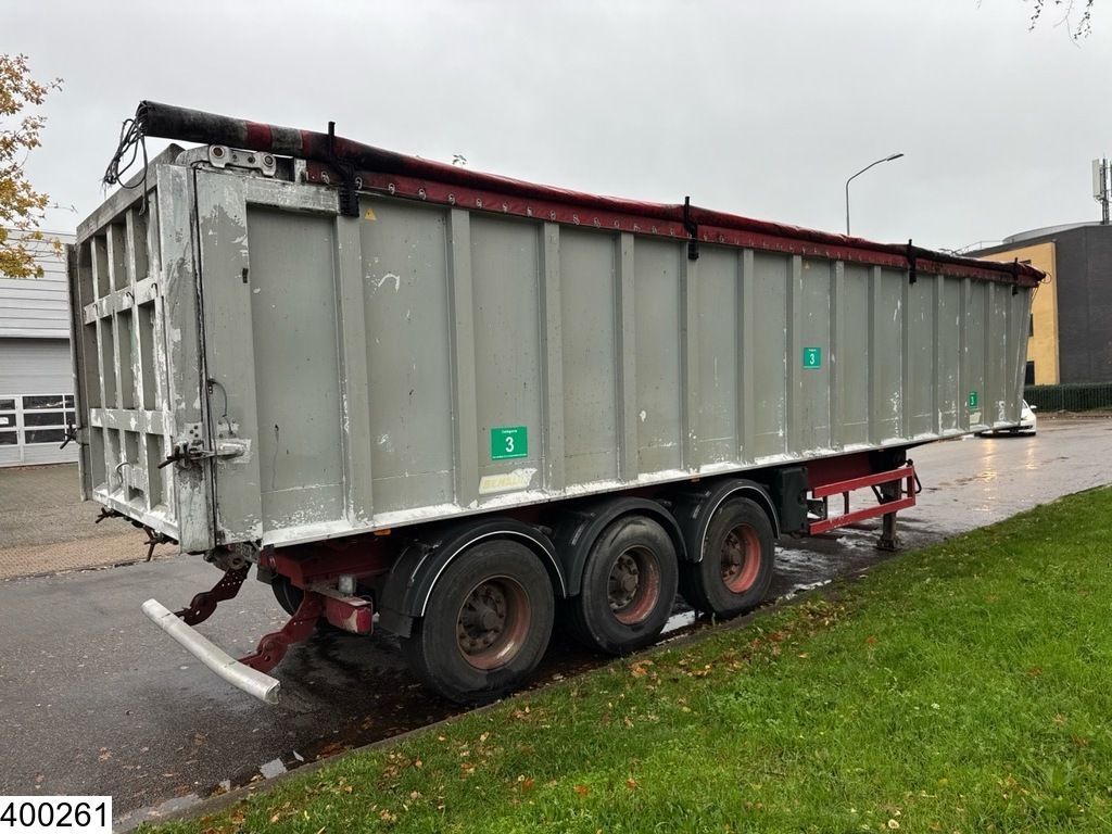Benalu kipper 46 m3