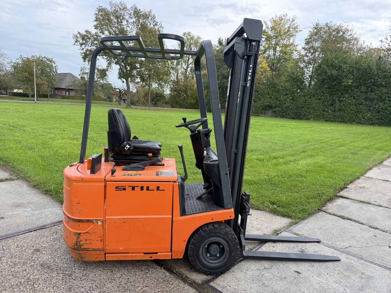 Mini heftruck Still 1200KG elektrisch inclusief oplader