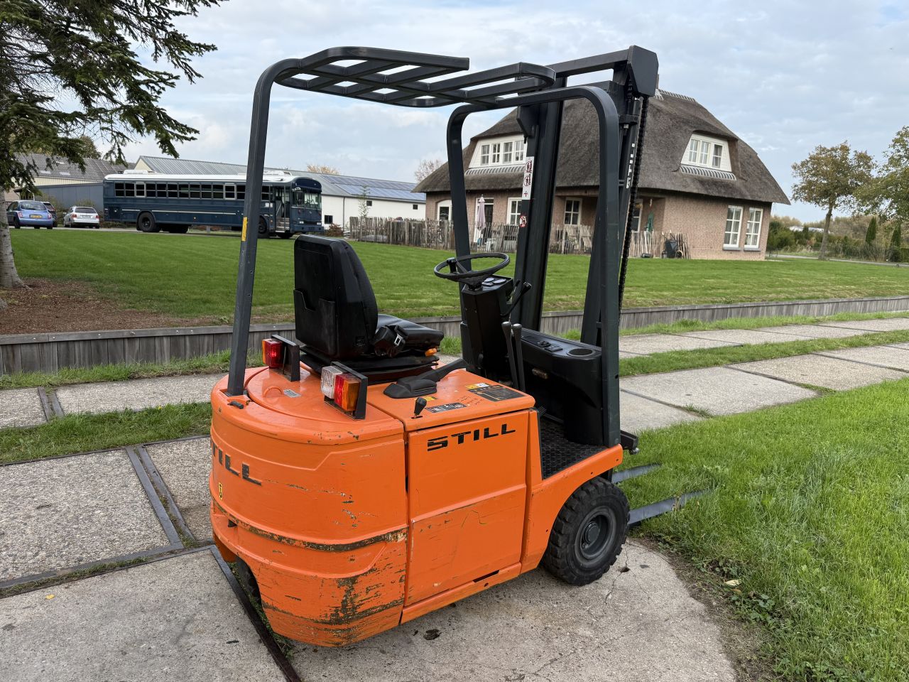 Mini heftruck Still 1200KG elektrisch inclusief oplader