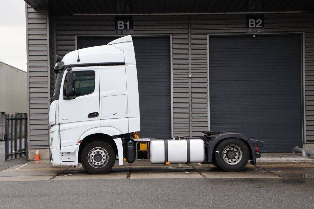 Chassis Cabin Mercedes-Benz ACTROS Diesel 422hp 2014