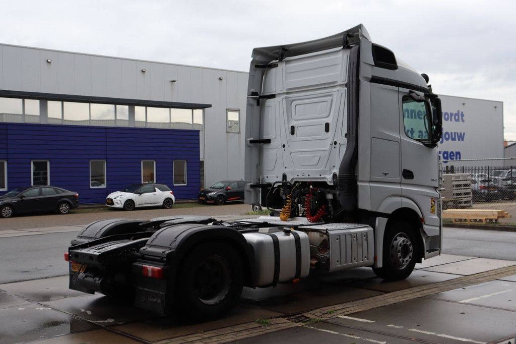 Chassis Cabin Mercedes-Benz ACTROS Diesel 422hp 2014