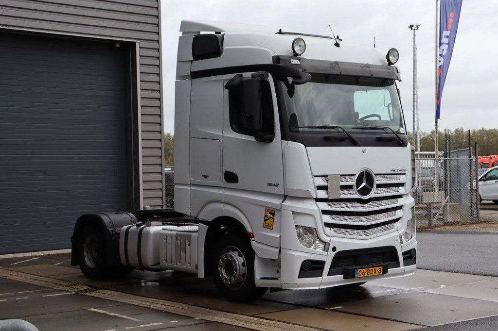 Chassis Cabin Mercedes-Benz ACTROS Diesel 422hp 2014
