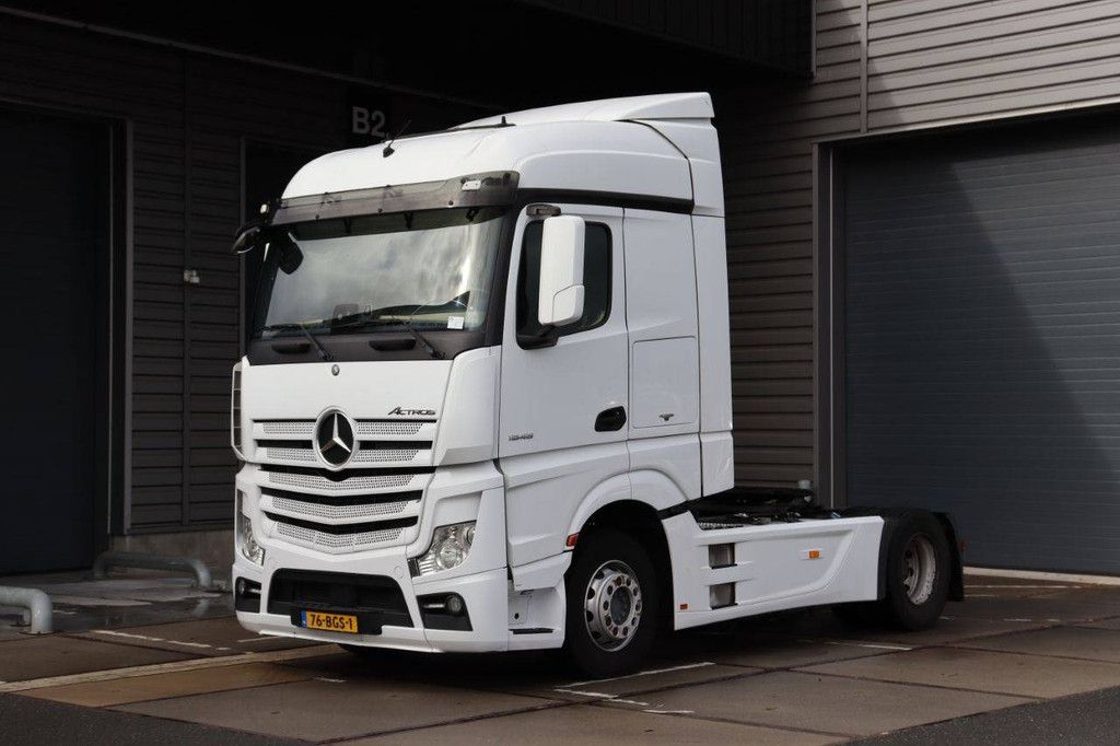 Chassis Cabin Mercedes-Benz ACTROS Diesel 449hp 2016
