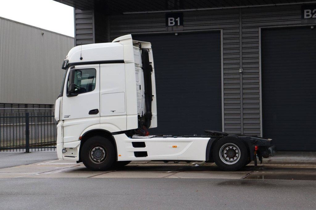 Fahrgestell Kabine Mercedes-Benz Actros Diesel 422 PS 2013