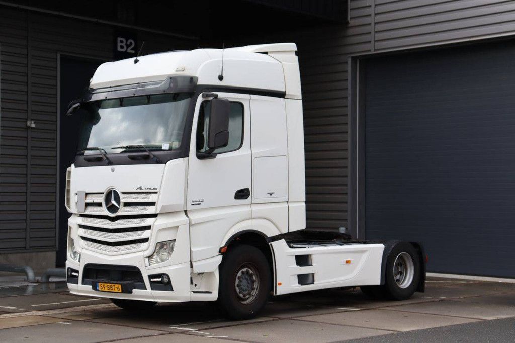 Fahrgestell Kabine Mercedes-Benz Actros Diesel 422 PS 2013