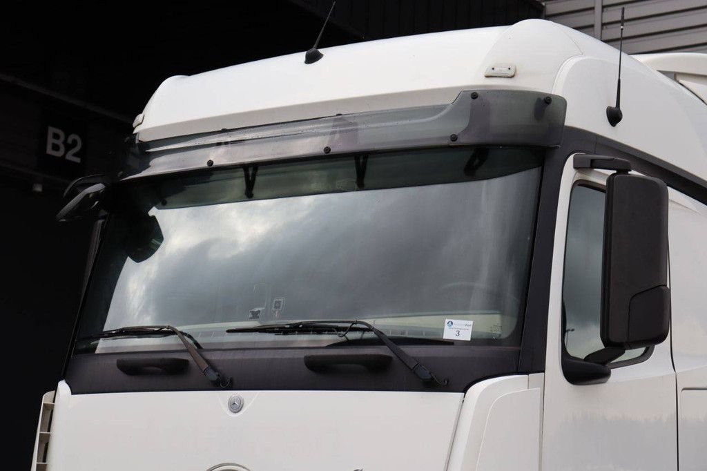 Fahrgestell Kabine Mercedes-Benz Actros Diesel 422 PS 2013
