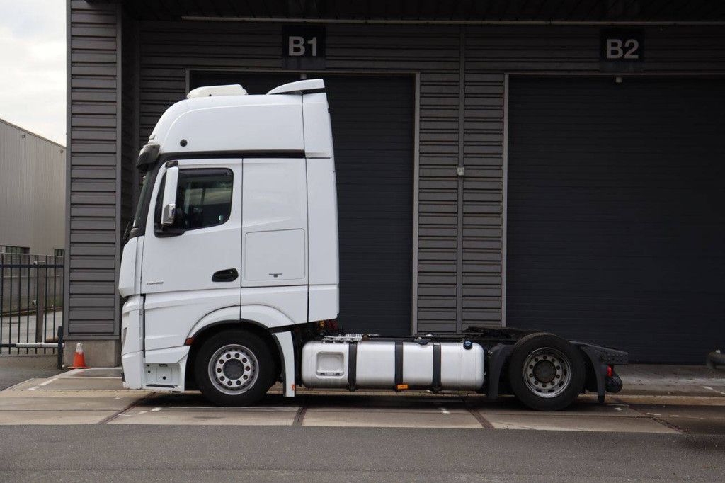 Chassis Cabin Mercedes-Benz ACTROS Diesel 477hp 2018