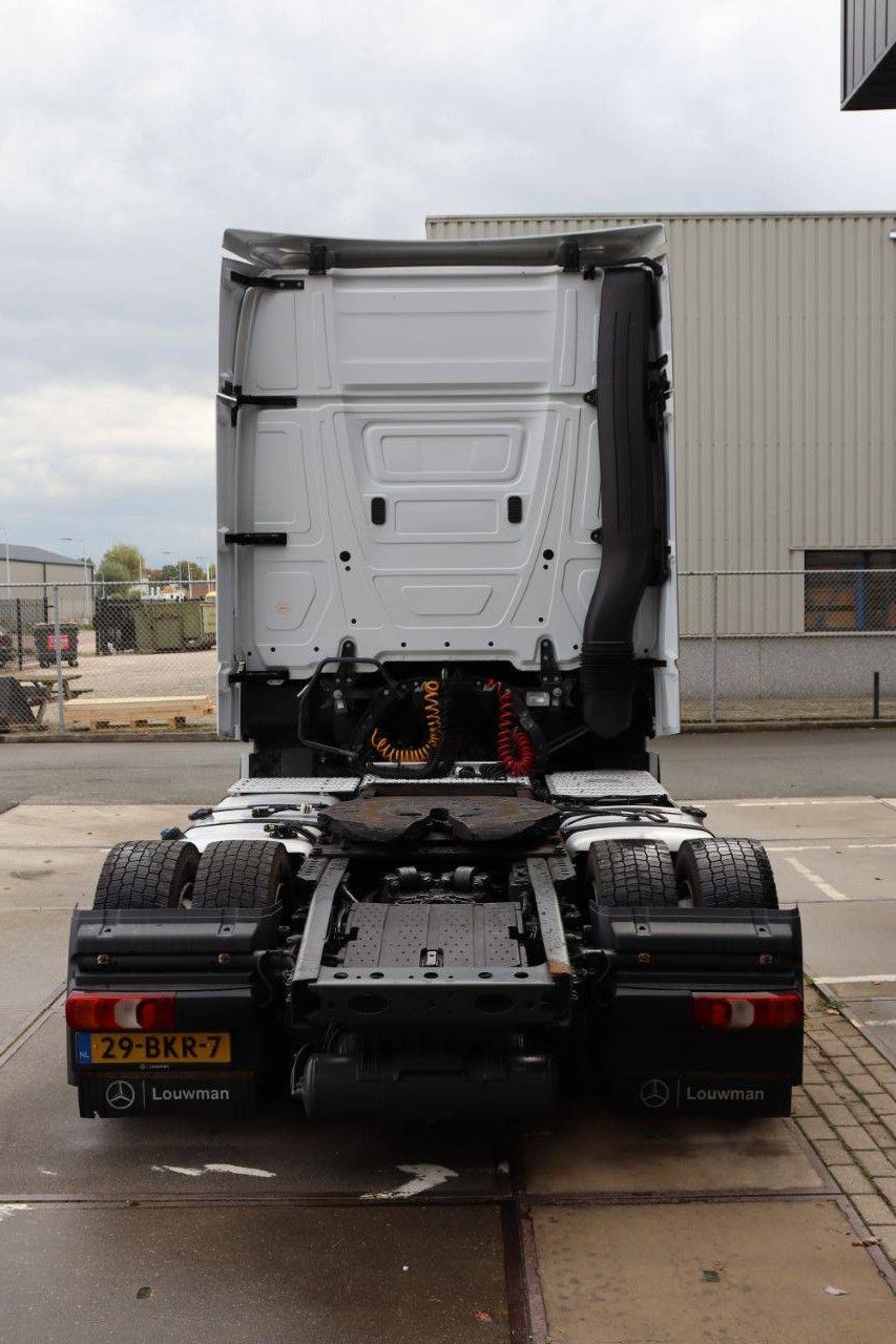 Chassis Cabin Mercedes-Benz ACTROS Diesel 477hp 2018