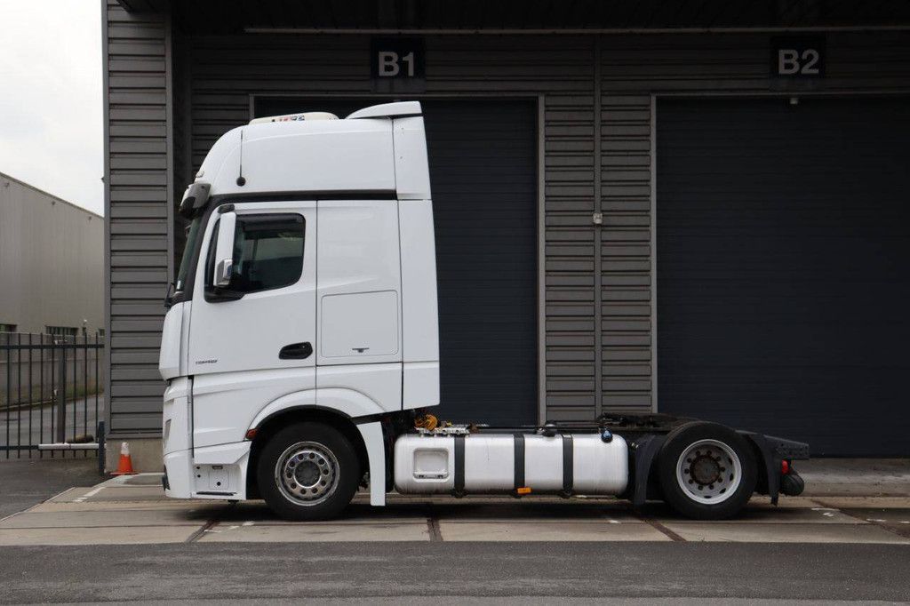Chassis Cabin Mercedes-Benz Actros Diesel 477hp 2018