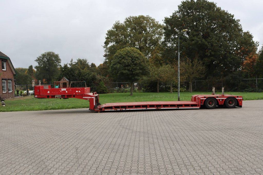 Semi-Low Loader Doll Panther T-S3F 2012