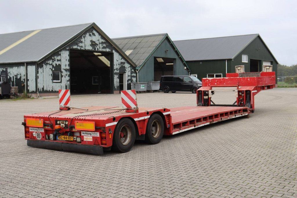 Semi-Low Loader Doll Panther T-S3F 2012