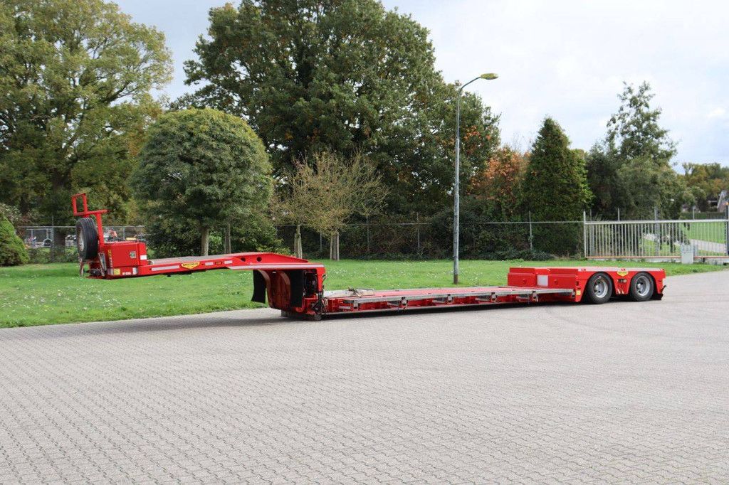 Semi-Tieflader Broshuis 2ABSD-SL 2015