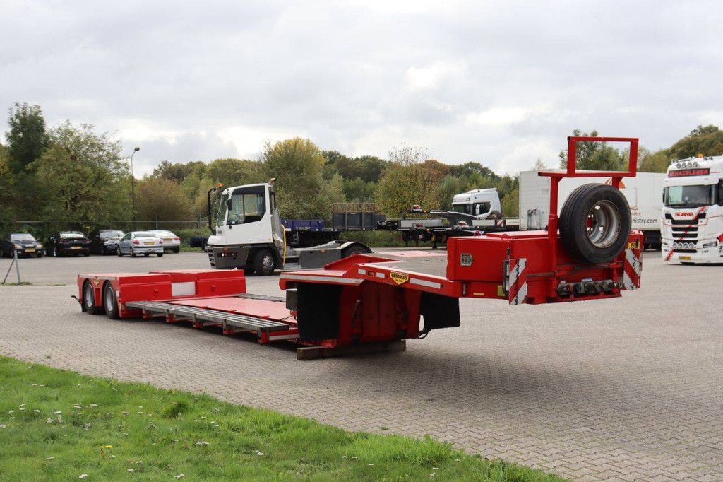 Semi-Tieflader Broshuis 2ABSD-SL 2015