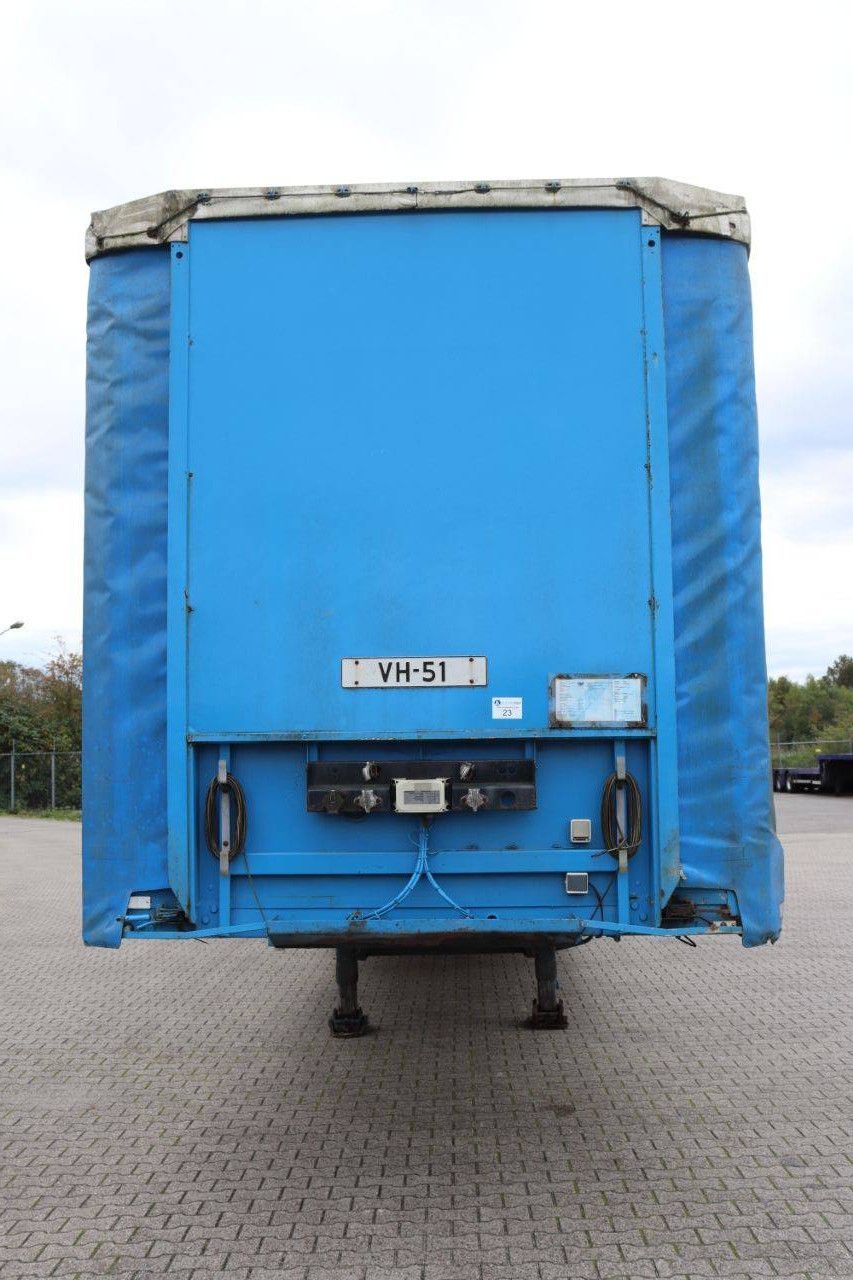 Curtainsider trailer Pacton TBD339 2001