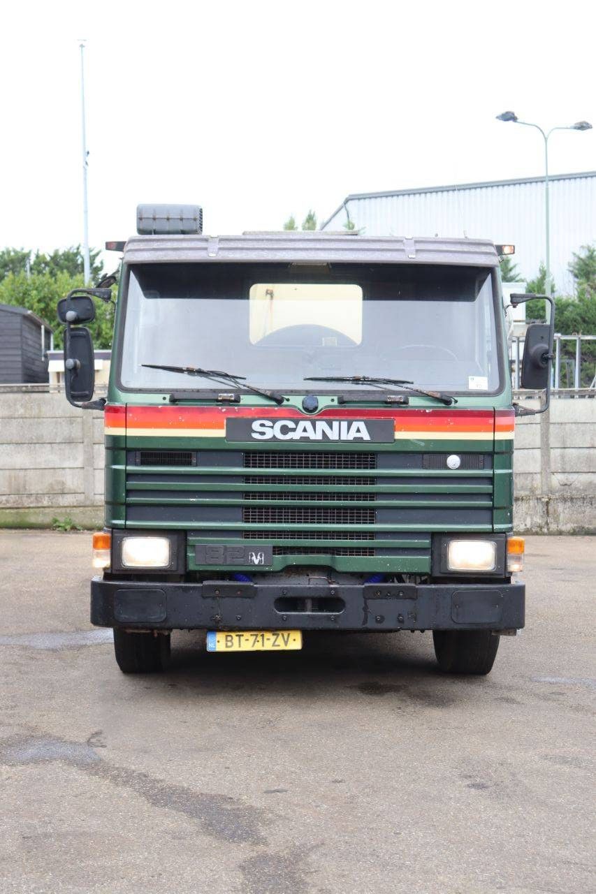 Tank truck Scania CG13 Diesel 190 hp 1987
