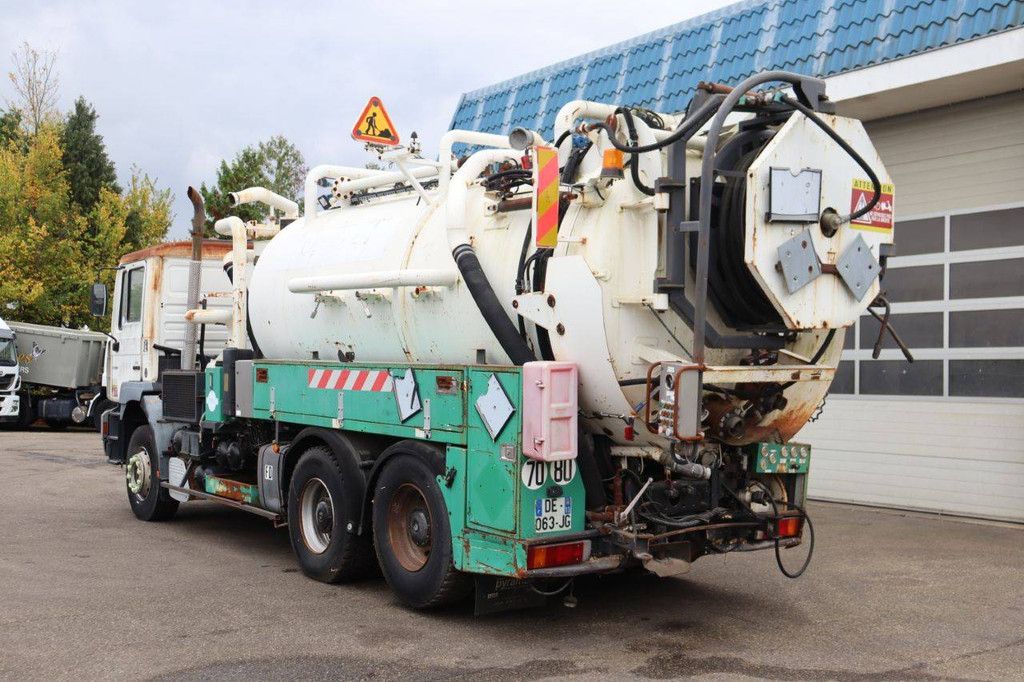 Truck MAN 33.360 Diesel 360hp 2002