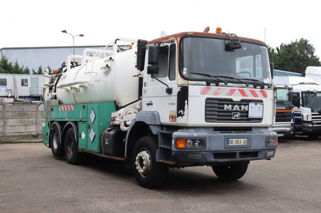 Truck MAN 33.360 Diesel 360hp 2002