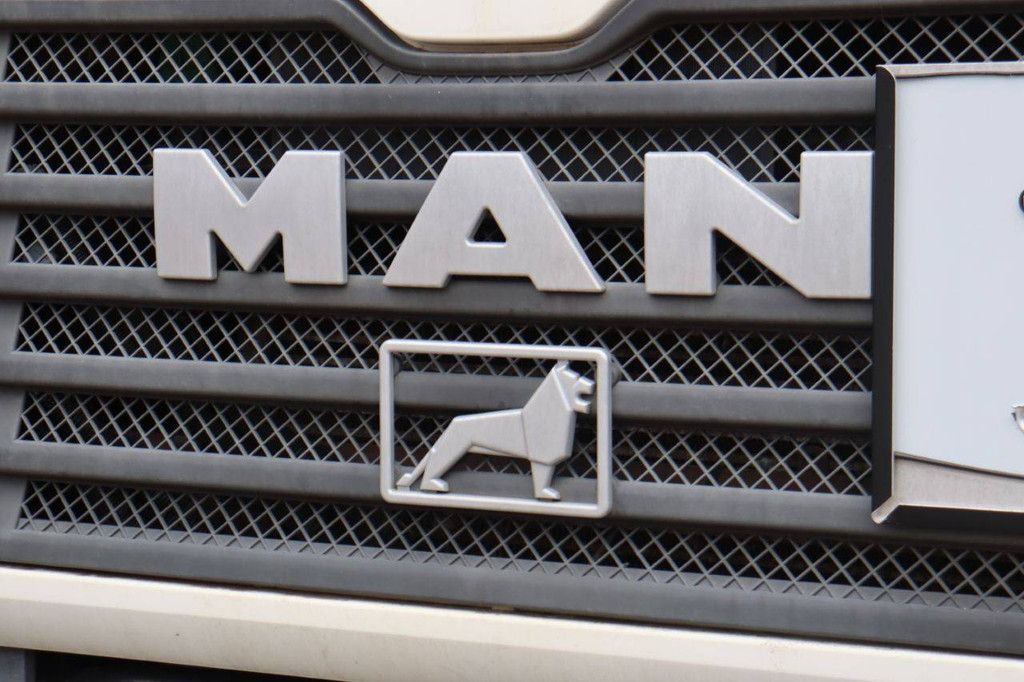 Truck MAN 33.360 Diesel 360hp 2002