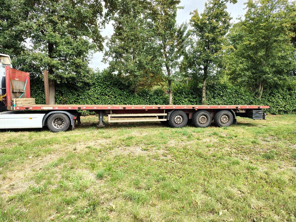 Flatbed Trailer ES-GE 3-SAL-39-NA 2010