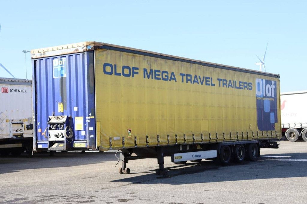 Krone SD 2015 sliding tarpaulin trailer